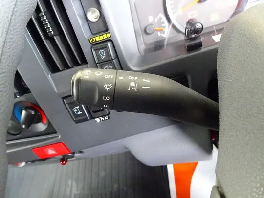 エルフ 1.85t FFL ワイドロング 低温冷凍車 格納ゲート/スタンバイ付