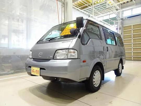ボンゴバン DX 1t 4WD 2/5人乗り 5ドア ガソリン