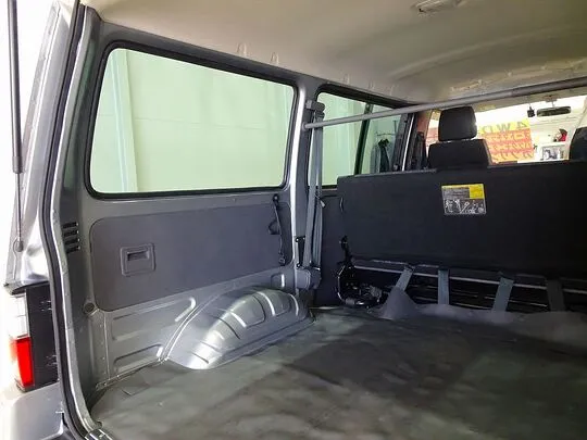 ボンゴバン DX 1t 4WD 2/5人乗り 5ドア ガソリン