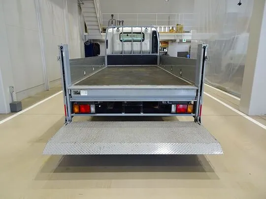 エルフ 1.7t 4WD FFL ワイドロング アルミブロック 垂直P/G付 総重量5t未満