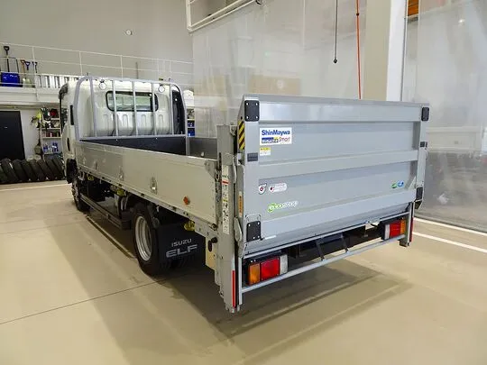 エルフ 1.7t 4WD FFL ワイドロング アルミブロック 垂直P/G付 総重量5t未満