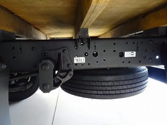 エルフ 1.7t 4WD FFL ワイドロング アルミブロック 垂直P/G付 総重量5t未満