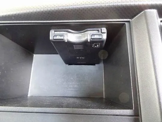 エルフ 1.55t FL Wタイヤ 平ボデー