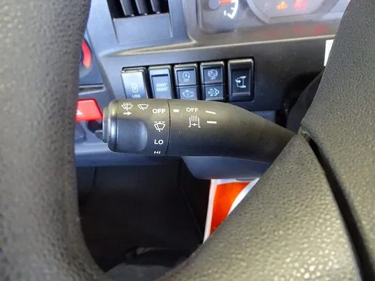 エルフ 1.55t FL Wタイヤ 平ボデー