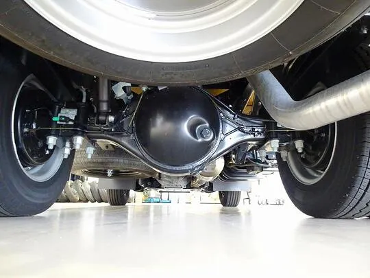 エルフ 1.55t FL Wタイヤ 平ボデー