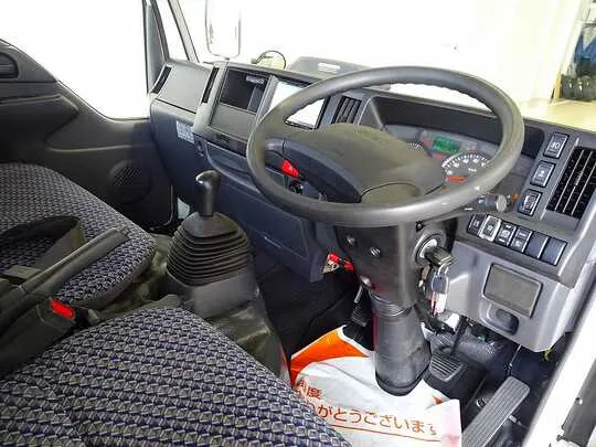 エルフ 1.55t FL Wタイヤ 平ボデー