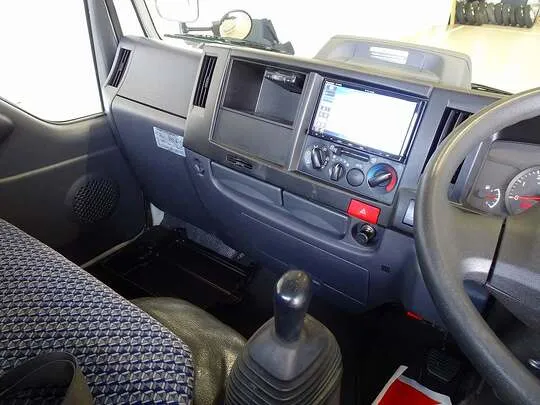 エルフ 1.55t FL Wタイヤ 平ボデー