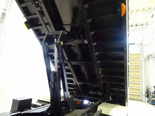 レンジャー 5t  増トン  標準ベッドレス ローダーダンプ 210ps