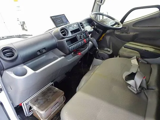 ダイナ 1.2t 4WD JL Sタイヤ 平ボデー