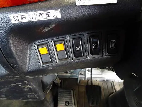 レンジャー 3.6t 標準ベッド付 アームロール 240ps