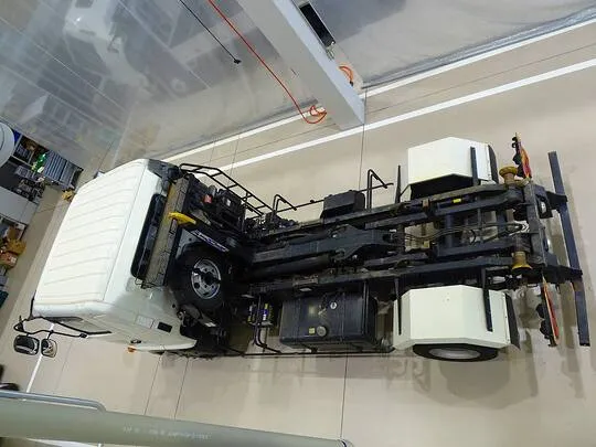 レンジャー 3.6t 標準ベッド付 アームロール 240ps