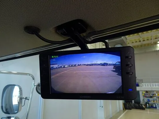 プロフィア 9t 3軸 2デフ ダンプ 380ps