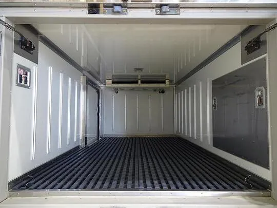 トヨエース 1.35t 4WD FJL Sタイヤ 4No. 低温冷凍車