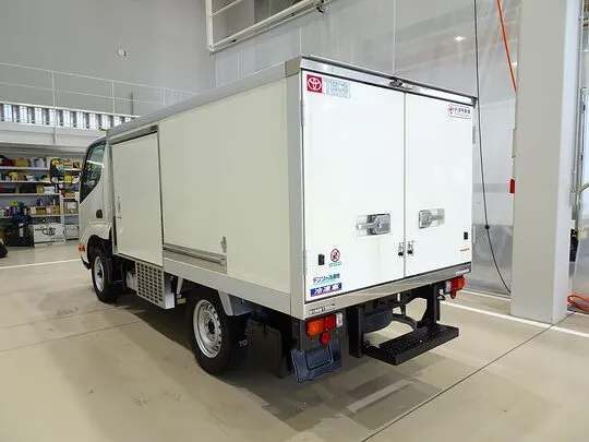 トヨエース 1.35t 4WD FJL Sタイヤ 4No. 低温冷凍車