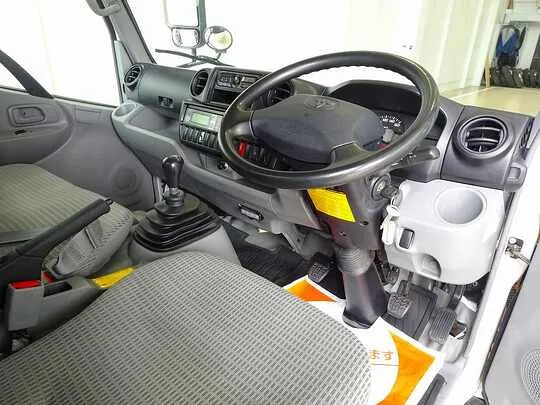 トヨエース 1.35t 4WD FJL Sタイヤ 4No. 低温冷凍車