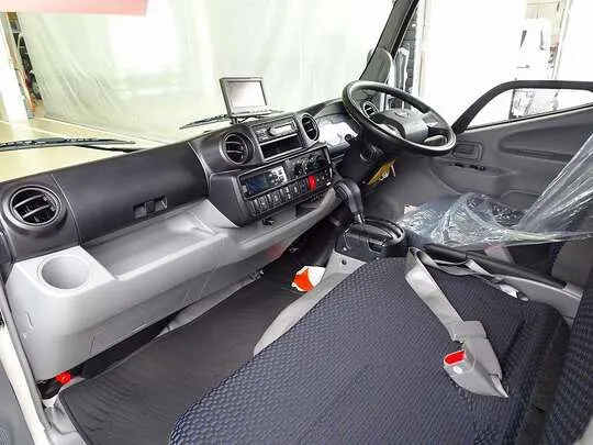 デュトロ 1.95t FJL 標準 低温冷凍車 スタンバイ付 総重量5t未満
