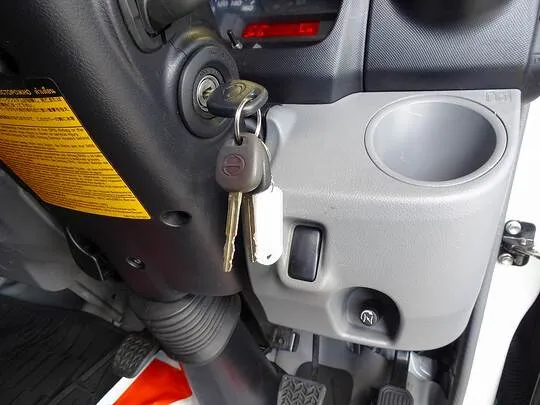 デュトロ 2.8t FJL 標準ロング 低温冷凍車 マルチゲート/スタンバイ付