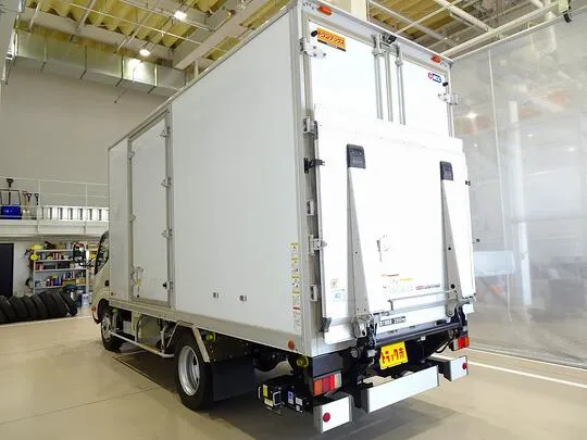 デュトロ 2.8t FJL 標準ロング 低温冷凍車 マルチゲート/スタンバイ付