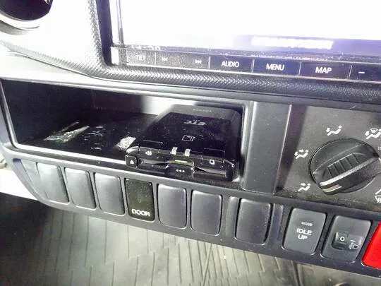 トヨエース 1.35t FJL Wタイヤ アルミバン