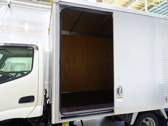 トヨエース 1.35t FJL Wタイヤ アルミバン