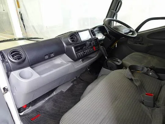 トヨエース 1.35t FJL Wタイヤ アルミバン
