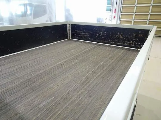 エルフ 2t 4WD FFL 標準 Wキャブ 総重量5t未満