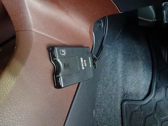 プロフィア 12t 3軸 2デフ 低温冷凍ウイング リアエアサス サブエンジン付 380ps