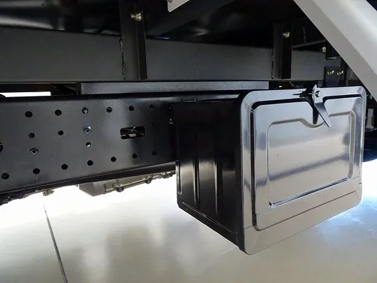 ダイナ 2t FJL 標準ロング アルミバン