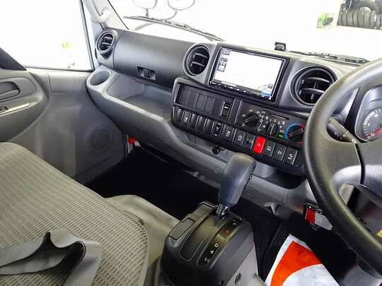 ダイナ 2t FJL 標準 アルミバン 垂直PG付