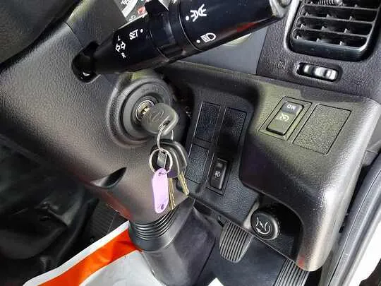 レンジャー 3.6t 標準ベッド付 アームロール 240ps