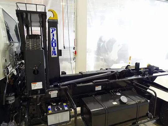 レンジャー 3.6t 標準ベッド付 アームロール 240ps