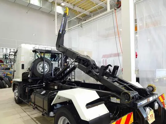 レンジャー 3.6t 標準ベッド付 アームロール 240ps