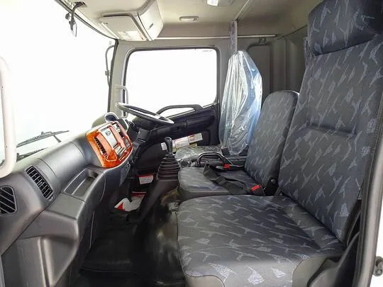 レンジャー 3.6t 標準ベッド付 アームロール 240ps