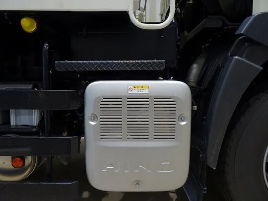プロフィア 9t 3軸 2デフ ダンプ 380ps