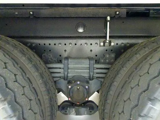プロフィア 9t 3軸 2デフ ダンプ 380ps