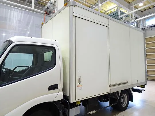 デュトロ 2t FJL 標準セミロング パネルバン 総重量5t未満
