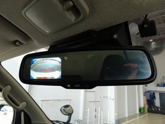 ハイエースバン DX 1t 4WD 中温冷凍車 3人乗り 4ドア