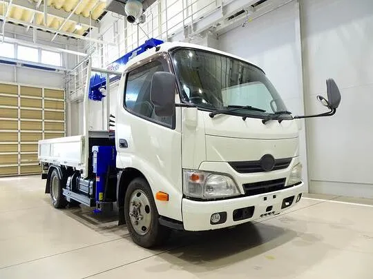 デュトロ 2t 4WD FJL 標準セミロング タダノ4段クレーン付