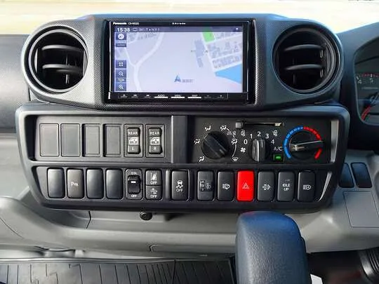 ダイナ 1.25t 4WD FJL Wタイヤ Wキャブ