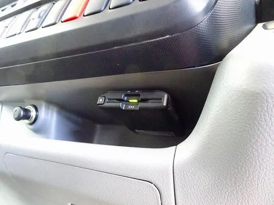 ダイナ 1.25t 4WD FJL Wタイヤ Wキャブ