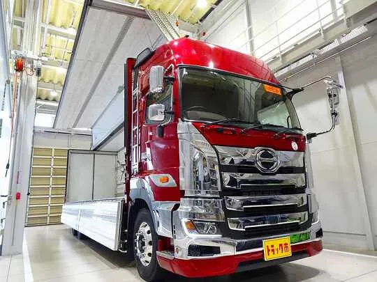 プロフィア 12t 3軸 1デフ 低温冷凍ウイング リアエアサス スタンバイ/サブエンジン付 380ps