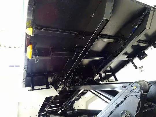 プロフィア 9t 3軸 2デフ ダンプ 380ps