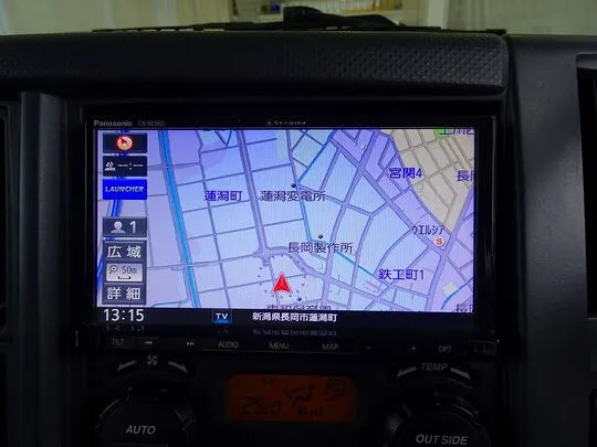 フォワード 3.75t 標準ベッドレス アルミブロック 平ボデー 210ps