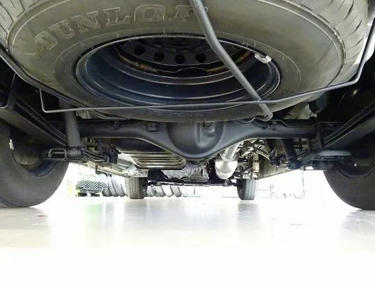 ハイエースバン DX 1t 4WD 中温冷凍車 3人乗り 4ドア