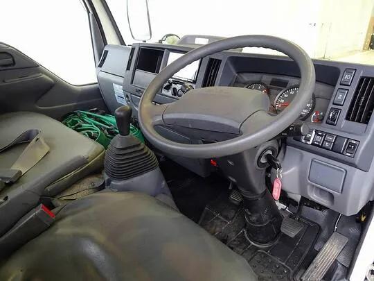 エルフ 1.55t 4WD FFL Wタイヤ 平ボデー