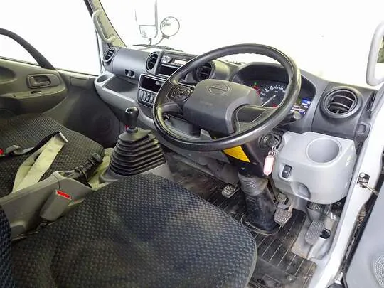 デュトロ 3t FJL 標準ロング 平ボデー