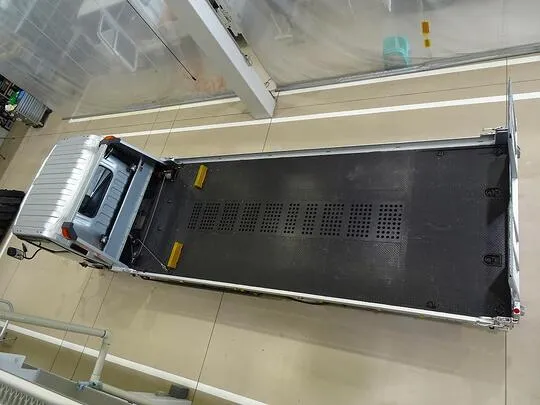 エルフ 2.95t FFL ワイド超ロング キャリアカー(車載)