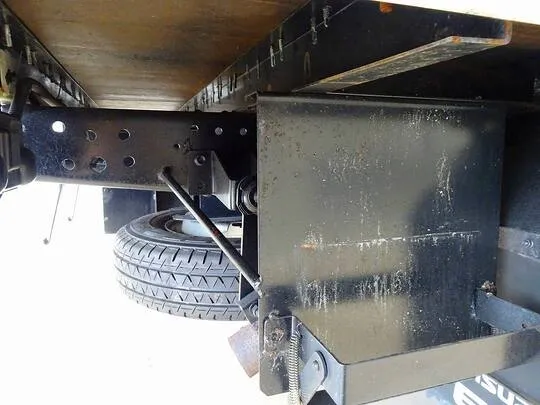 エルフ 1.75t FL 標準 Wキャブ 総重量5t未満