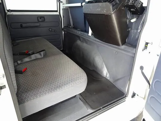 エルフ 1.15t 4WD FFL Sタイヤ Wキャブ