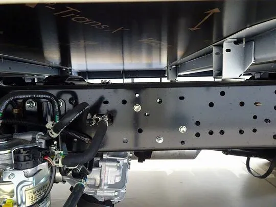 ダイナ 1.35t 4WD FJL Wタイヤ 垂直P/G付 未使用車